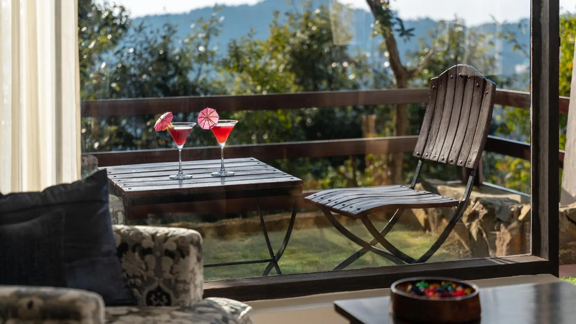 Resort Woodsmoke Retreat Hotel Shimla