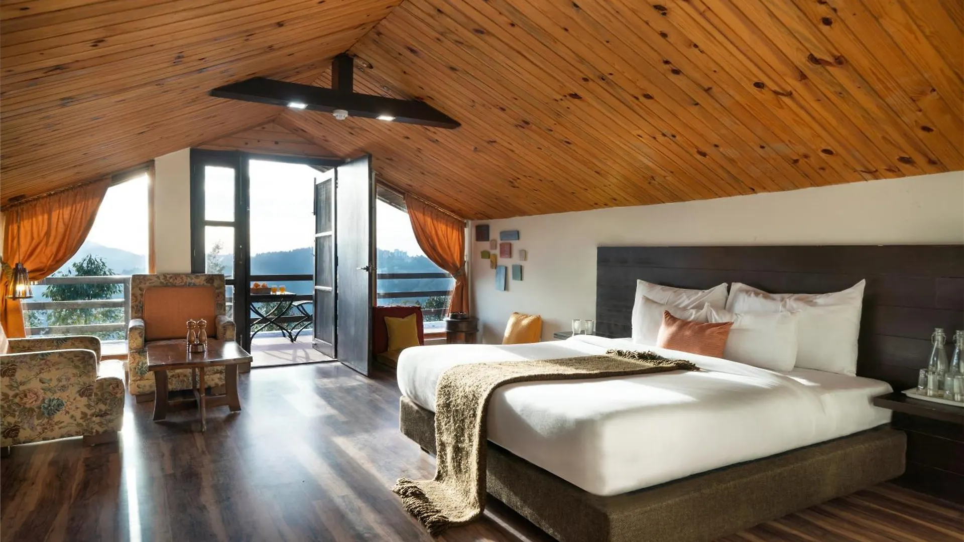 Resort Woodsmoke Retreat Hotel Shimla