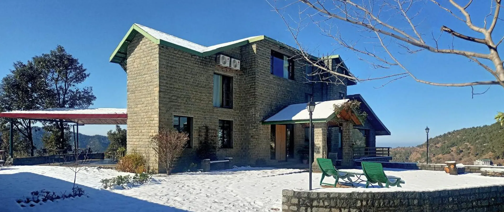 Woodsmoke Retreat Hotel Shimla India
