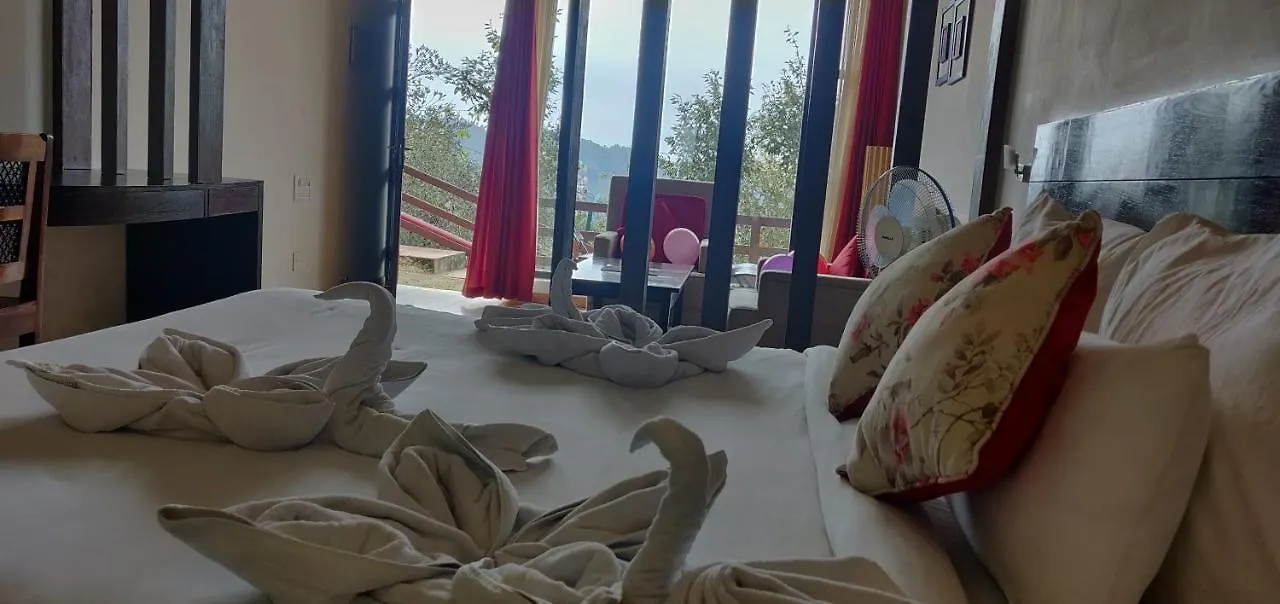 Resort Woodsmoke Retreat Hotel Shimla